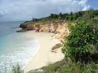 The little cove at Cupecoy Beach